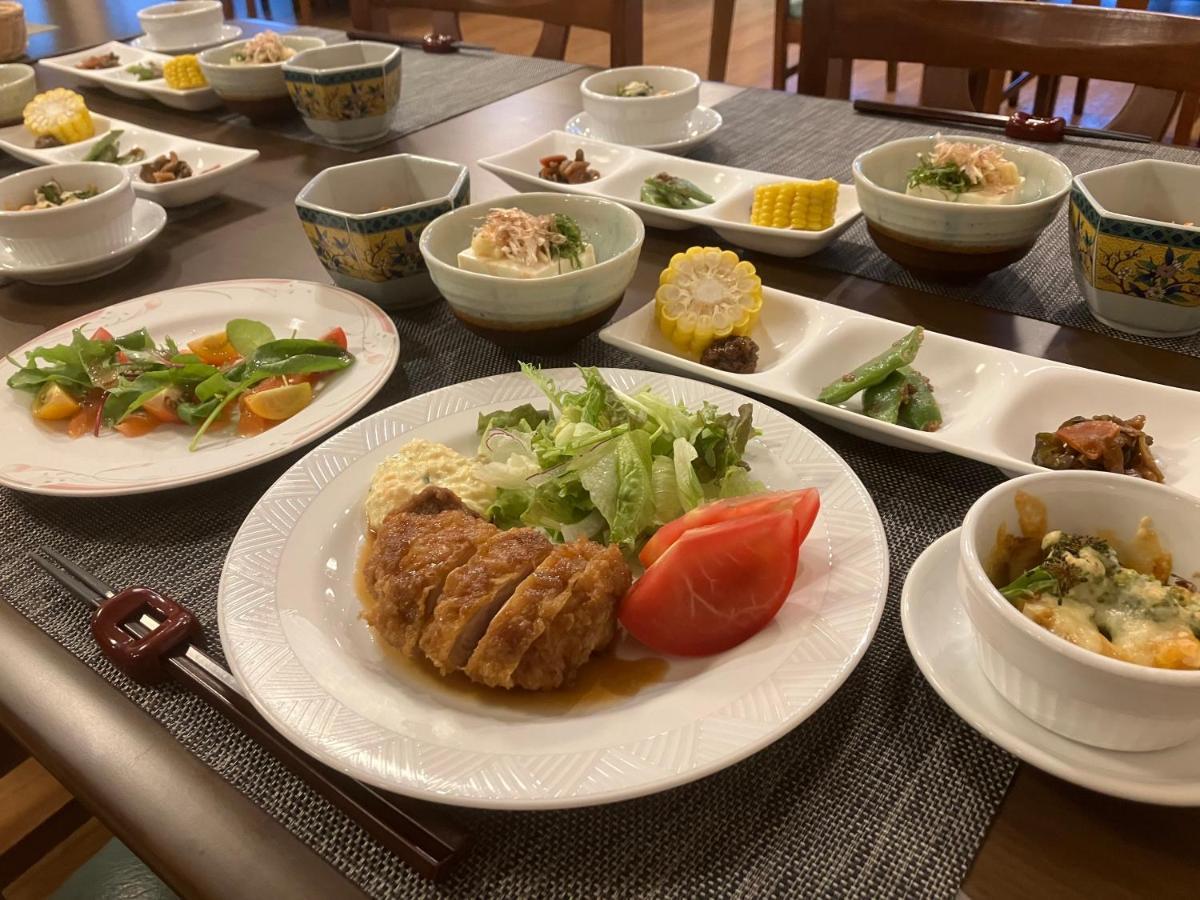 Yamakyuso Hotel Otari Екстериор снимка