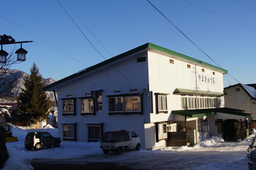 Yamakyuso Hotel Otari Екстериор снимка